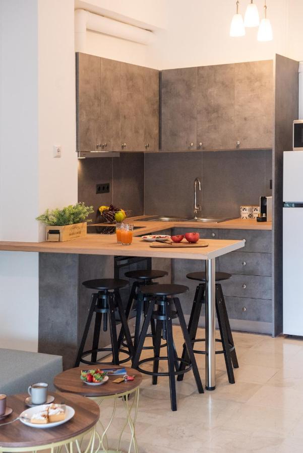 Blue Ark Boho Stay At Acropolis Атина Екстериор снимка