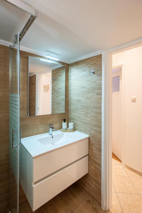 Blue Ark Boho Stay At Acropolis Атина Екстериор снимка